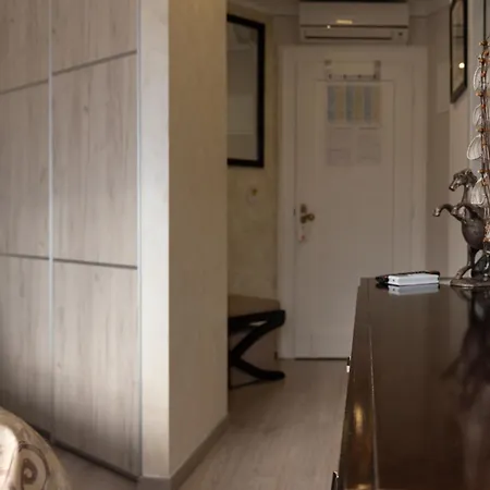 Queen Teuta Luxury 3*