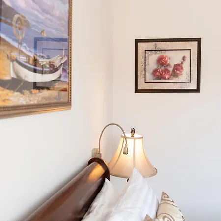 Guest house Queen Teuta Luxury