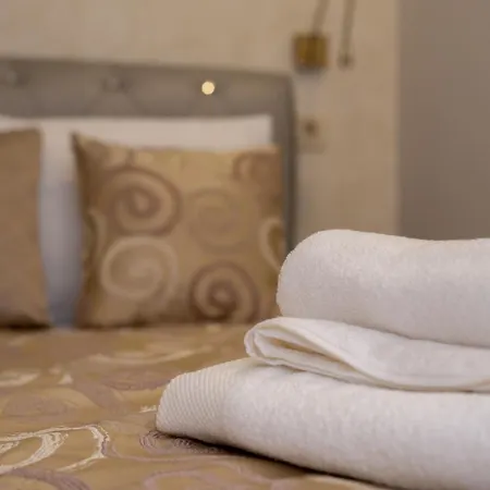 Queen Teuta Luxury 3*